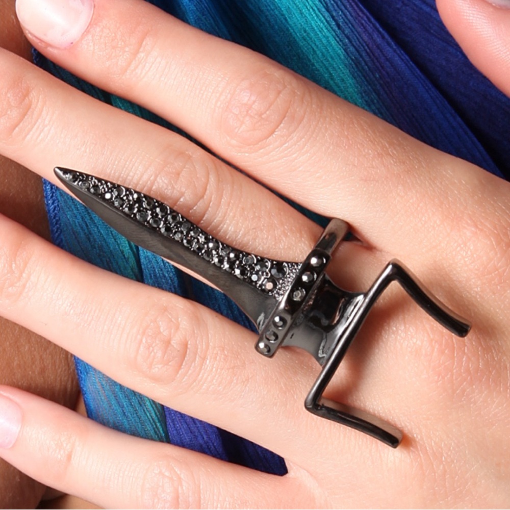 Sachin + Babi Montrose Ring